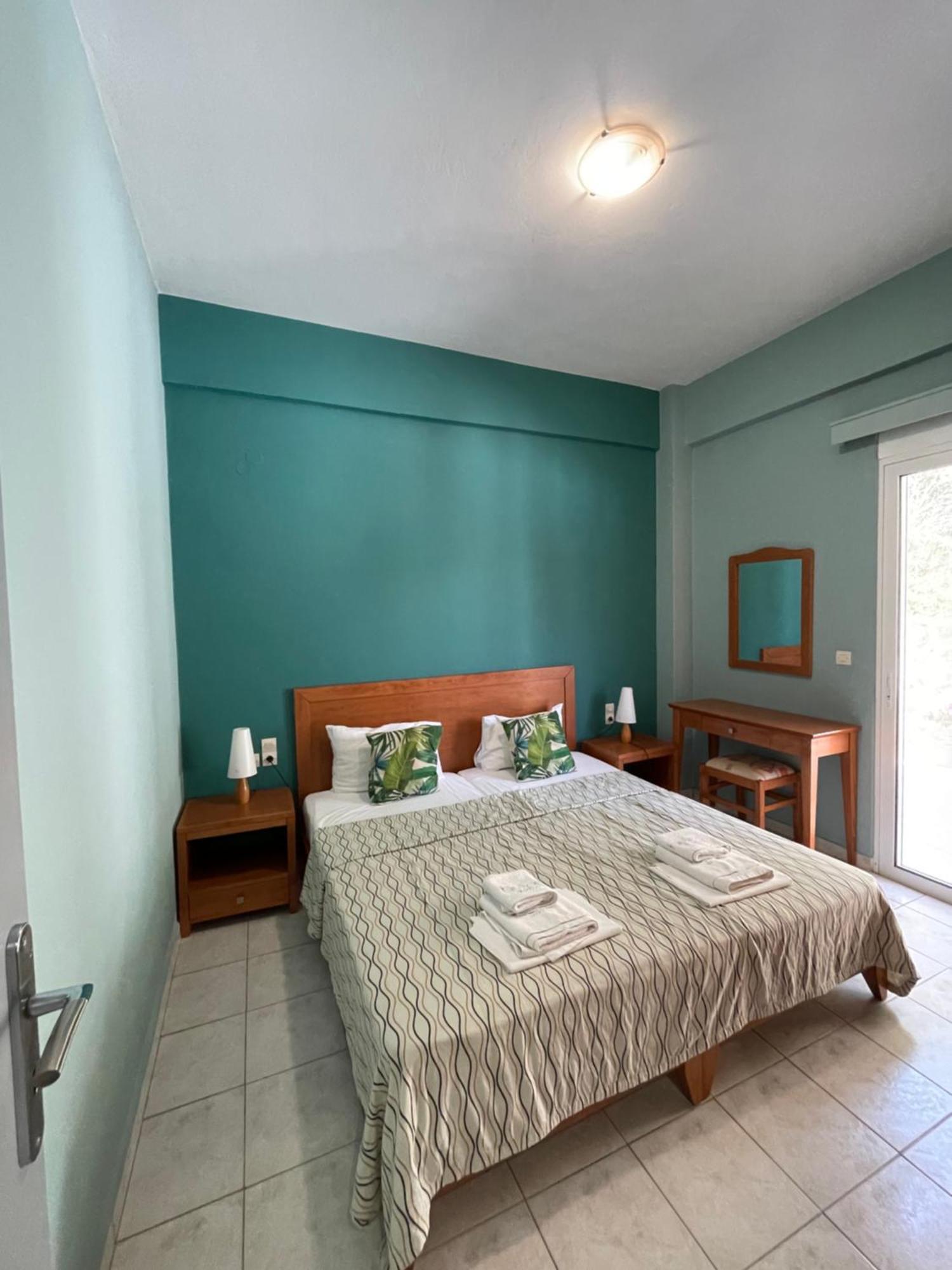 Helios Apartments Plakias Ngoại thất bức ảnh