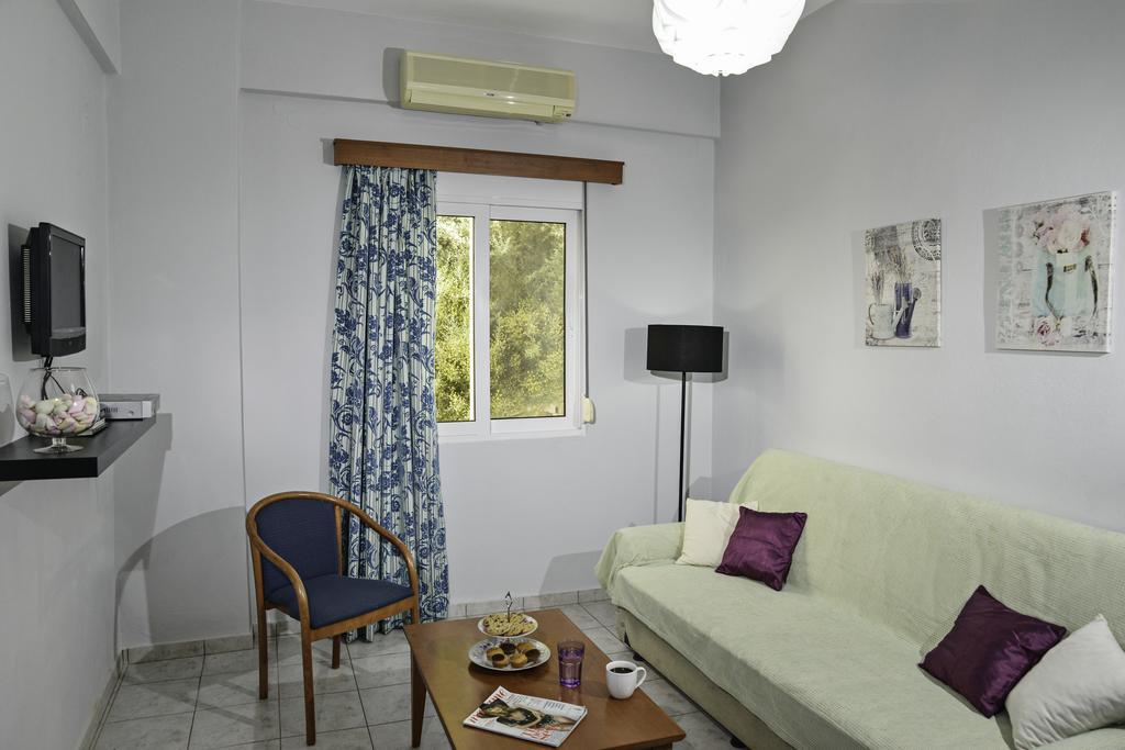 Helios Apartments Plakias Phòng bức ảnh